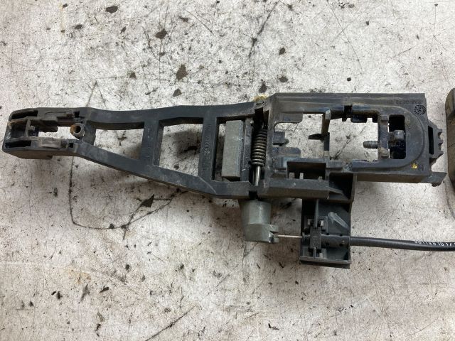 bontott FORD FOCUS II Jobb hátsó Ajtózár