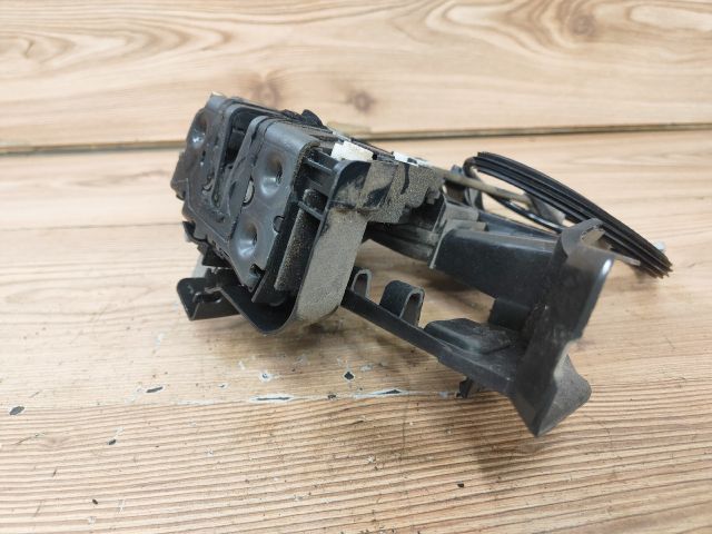 bontott FORD FOCUS II Jobb hátsó Ajtózár