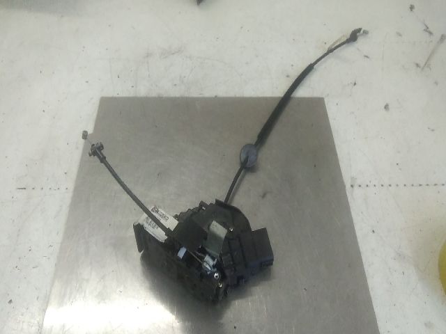 bontott FORD FOCUS II Jobb hátsó Ajtózár