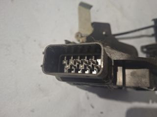 bontott FORD FOCUS II Jobb hátsó Ajtózár