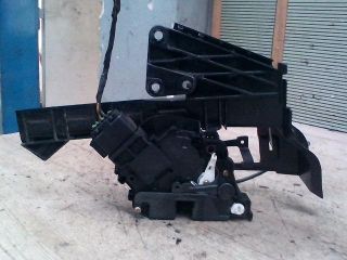 bontott FORD FOCUS II Jobb hátsó Ajtózár