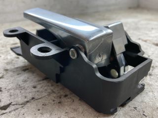 bontott FORD FOCUS II Jobb hátsó Belső Kilincs