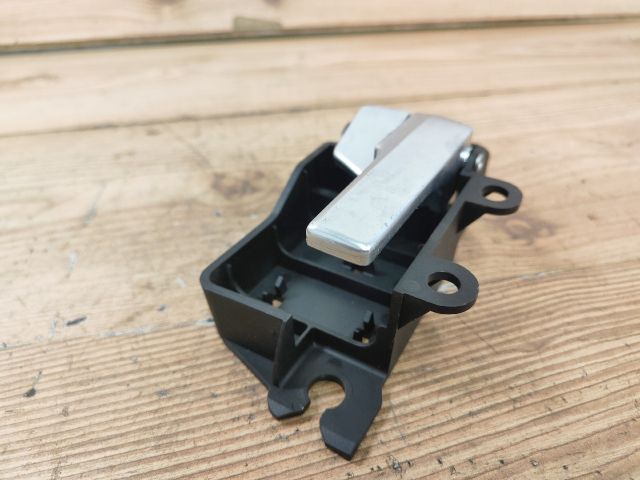 bontott FORD FOCUS II Jobb hátsó Belső Kilincs