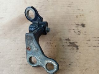 bontott FORD FOCUS II Jobb hátsó Felső Zsanér