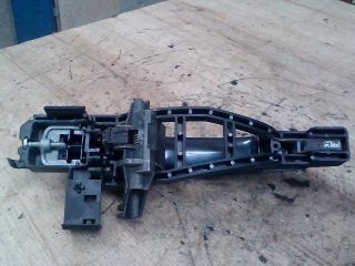 bontott FORD FOCUS II Jobb hátsó Külső Kilincs