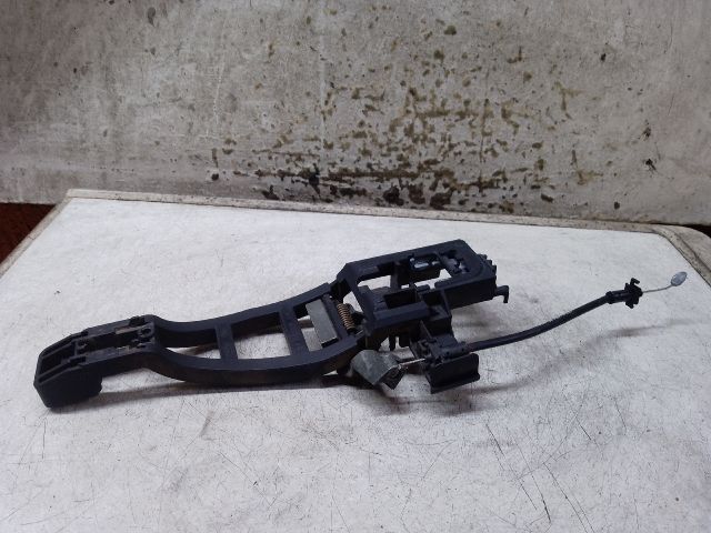 bontott FORD FOCUS II Jobb hátsó Külső Kilincsfészek