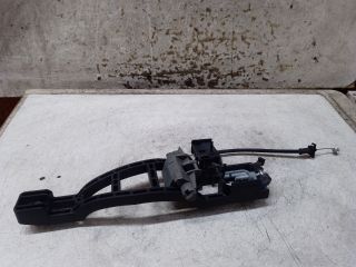 bontott FORD FOCUS II Jobb hátsó Külső Kilincsfészek