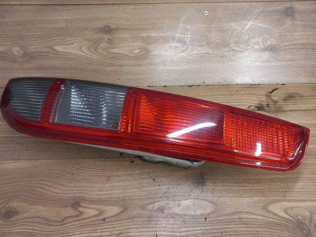 bontott FORD FOCUS II Jobb Hátsó Lámpa