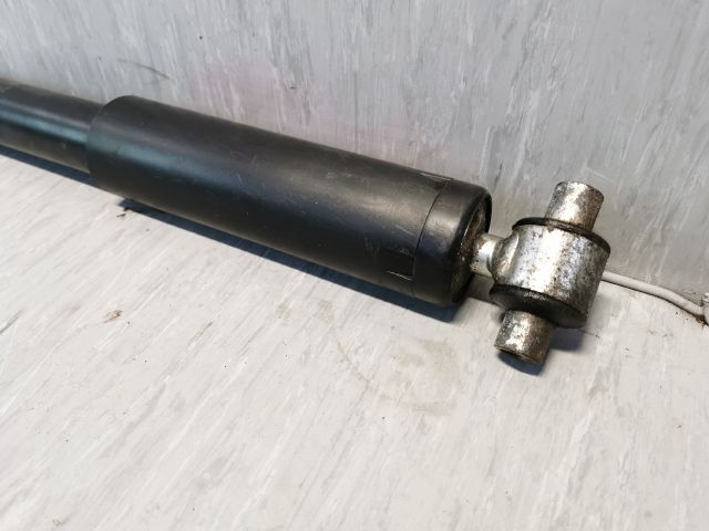 bontott FORD FOCUS II Jobb hátsó Lengéscsillapító