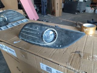 bontott FORD FOCUS II Jobb Ködfényszóró