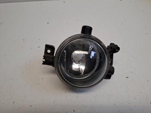 bontott FORD FOCUS II Jobb Ködfényszóró