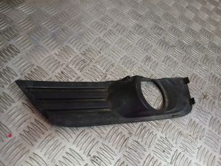 bontott FORD FOCUS II Jobb Ködlámpa Rács