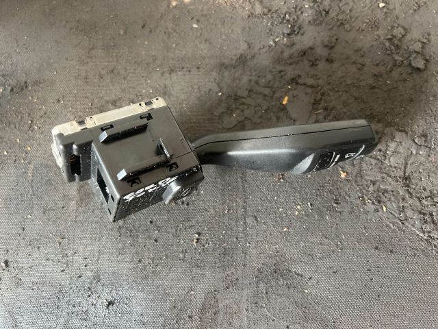 bontott FORD FOCUS II Jobb Kormánykapcsoló Ablaktörlő