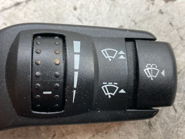 bontott FORD FOCUS II Jobb Kormánykapcsoló Ablaktörlő