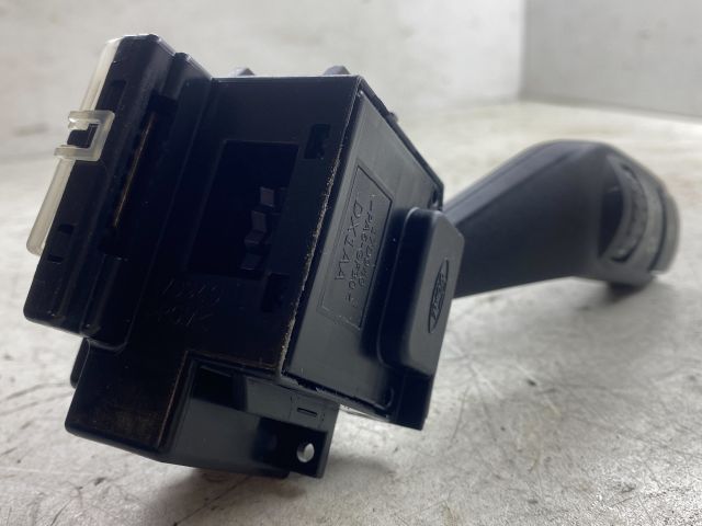 bontott FORD FOCUS II Jobb Kormánykapcsoló Ablaktörlő