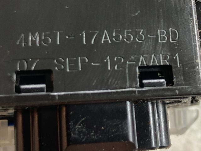 bontott FORD FOCUS II Jobb Kormánykapcsoló Ablaktörlő