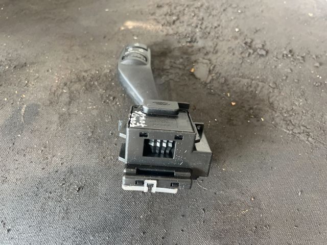 bontott FORD FOCUS II Jobb Kormánykapcsoló Ablaktörlő