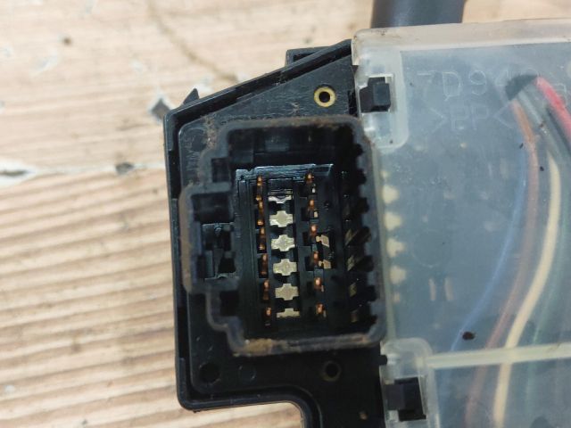 bontott FORD FOCUS II Jobb Kormánykapcsoló Ablaktörlő