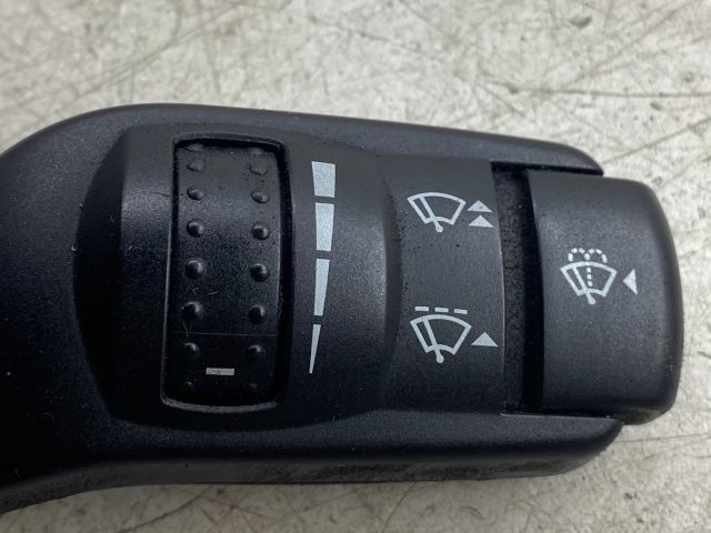 bontott FORD FOCUS II Jobb Kormánykapcsoló Ablaktörlő