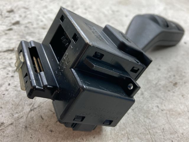 bontott FORD FOCUS II Jobb Kormánykapcsoló Ablaktörlő