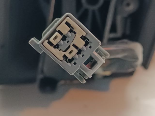 bontott FORD FOCUS II Jobb Visszapillantó Tükör (Elektromos)