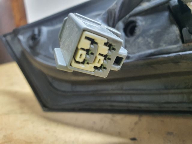 bontott FORD FOCUS II Jobb Visszapillantó Tükör (Elektromos)