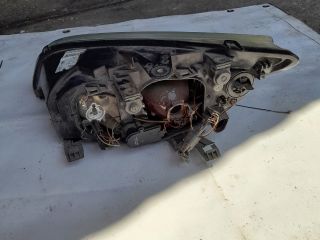 bontott FORD FOCUS II Jobb Xenon Fényszóró