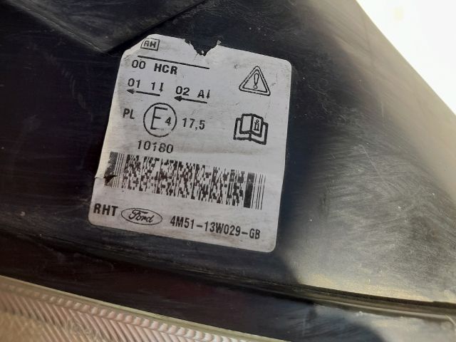 bontott FORD FOCUS II Jobb Xenon Fényszóró