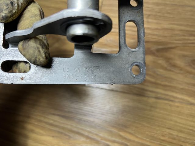 bontott FORD FOCUS II Kézifék Kar