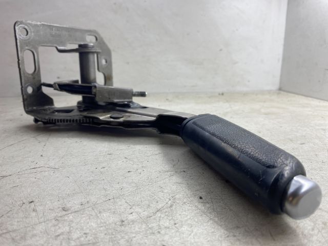 bontott FORD FOCUS II Kézifék Kar