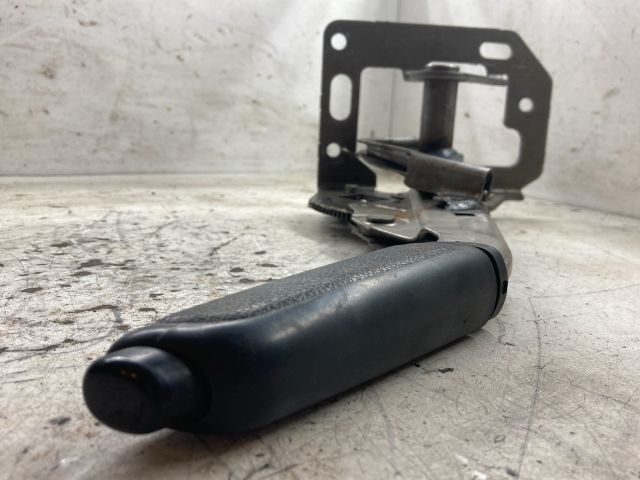 bontott FORD FOCUS II Kézifék Kar