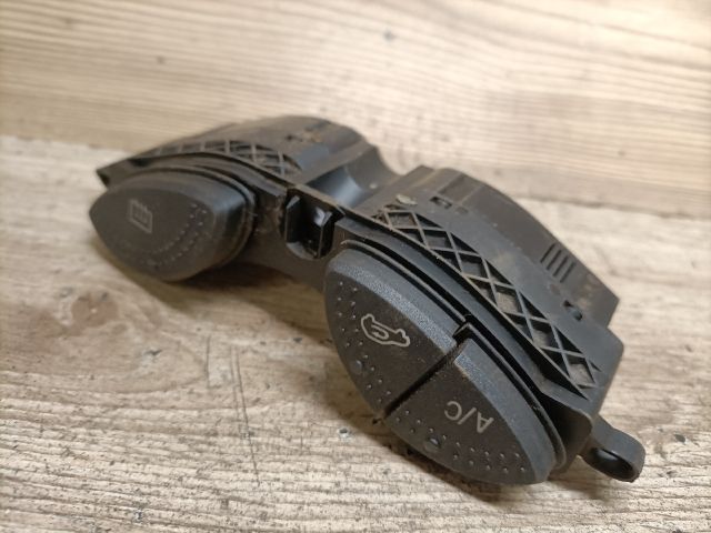 bontott FORD FOCUS II Klíma Kapcsoló