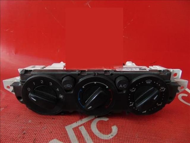 bontott FORD FOCUS II Klíma Kapcsoló