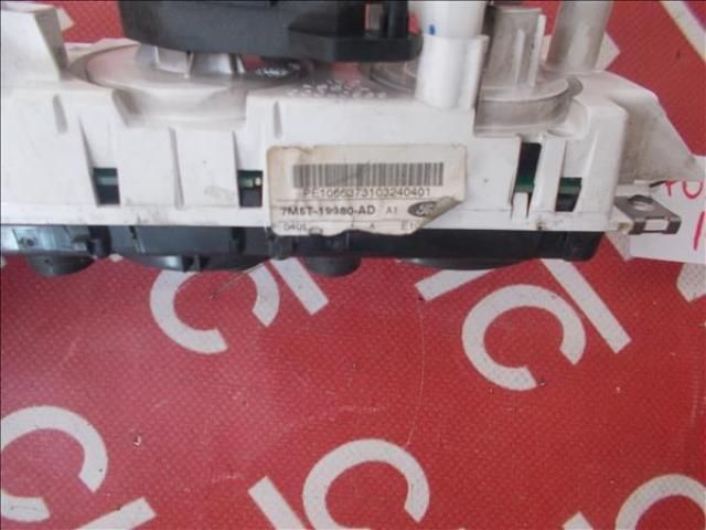 bontott FORD FOCUS II Klíma Kapcsoló