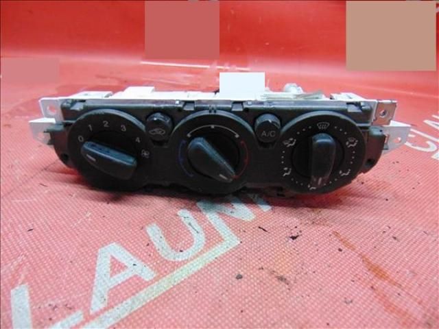 bontott FORD FOCUS II Klíma Kapcsoló