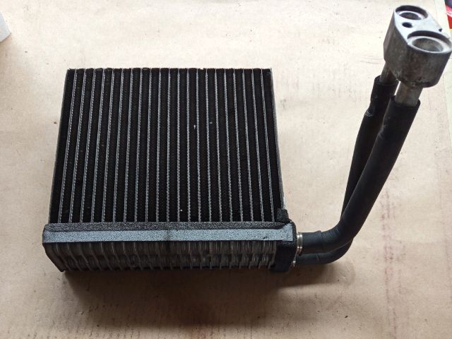 bontott FORD FOCUS II Klíma Párologtató