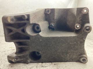 bontott FORD FOCUS II Klíma Tartó Bak