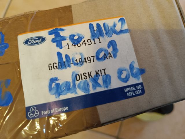 bontott FORD FOCUS II Klímakompresszor Szíjtárcsa