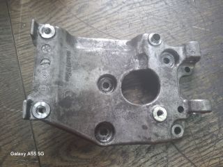 bontott FORD FOCUS II Klímakompresszor Tartó Bak