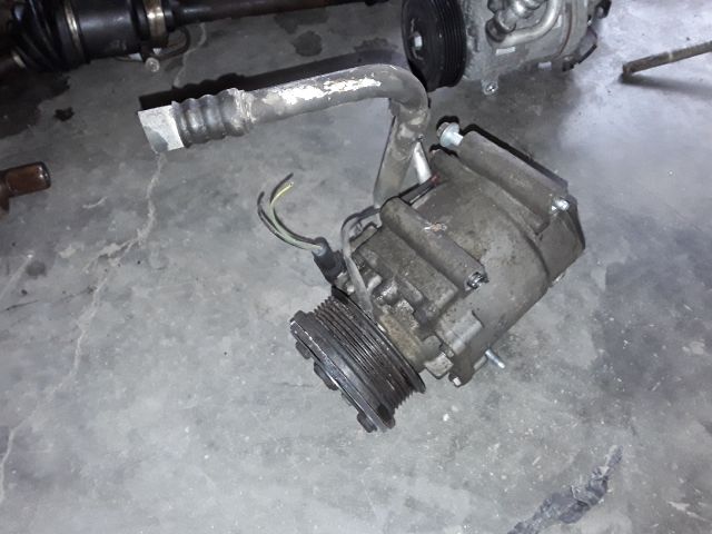 bontott FORD FOCUS II Klímakompresszor