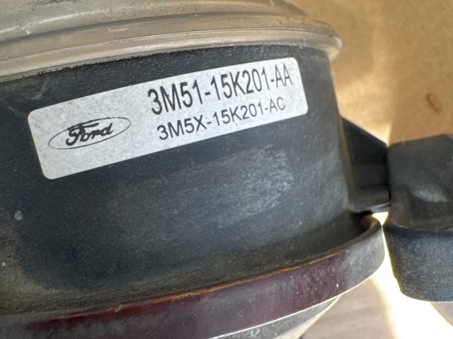 bontott FORD FOCUS II Ködfényszóró (Pozíciófüggetlen)