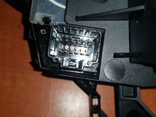 bontott FORD FOCUS II Komplett Kormánykapcsoló (Bajuszkapcsoló)