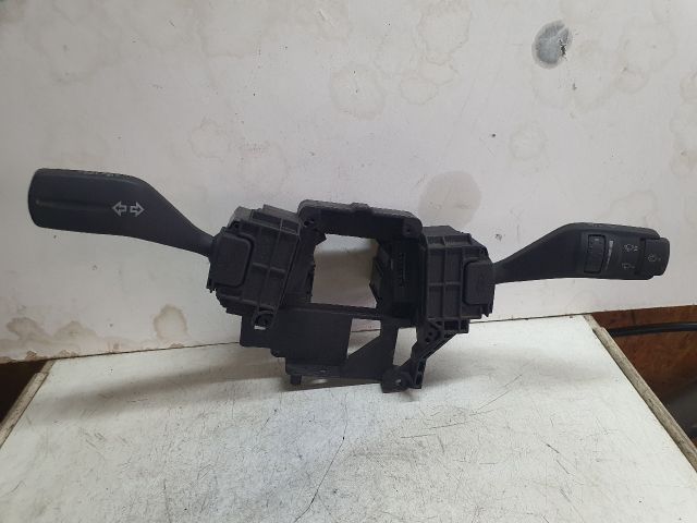 bontott FORD FOCUS II Komplett Kormánykapcsoló (Bajuszkapcsoló)