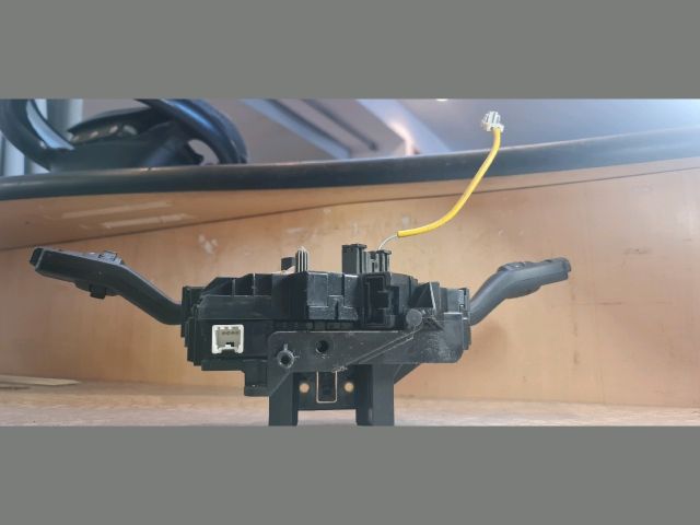 bontott FORD FOCUS II Komplett Kormánykapcsoló (Bajuszkapcsoló)