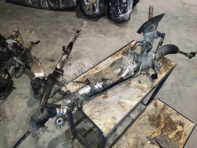 bontott FORD FOCUS II Kormánymű Szervós