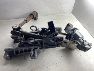 bontott FORD FOCUS II Kormányoszlop