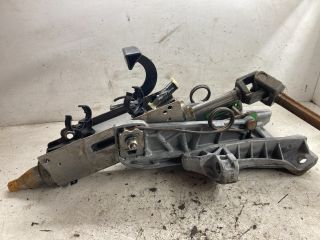 bontott FORD FOCUS II Kormányoszlop