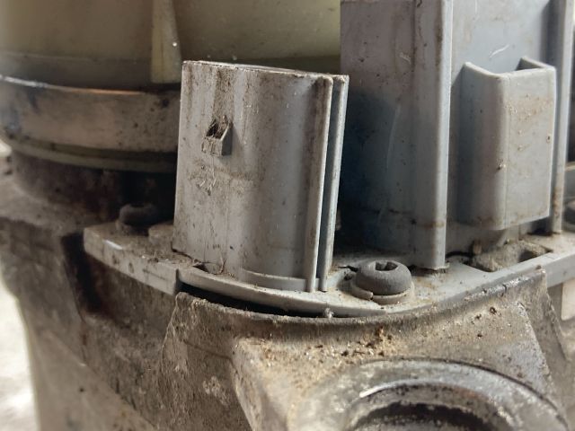 bontott FORD FOCUS II Kormányszervó Motor (Elektromos)