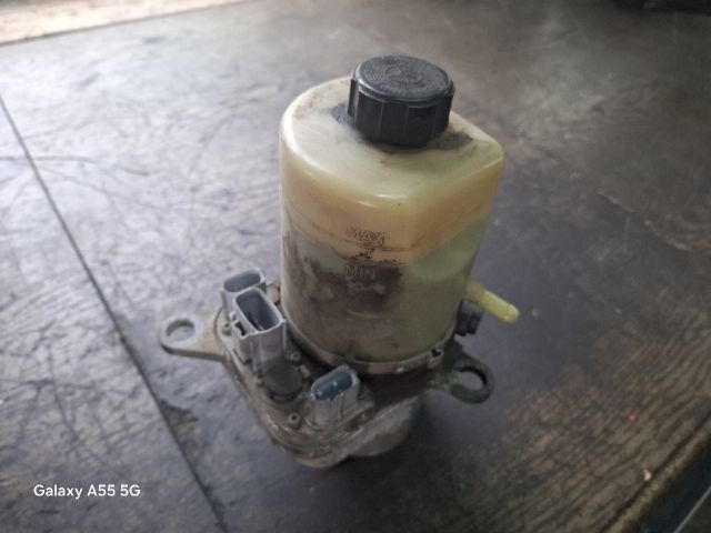 bontott FORD FOCUS II Kormányszervó Motor (Elektromos)