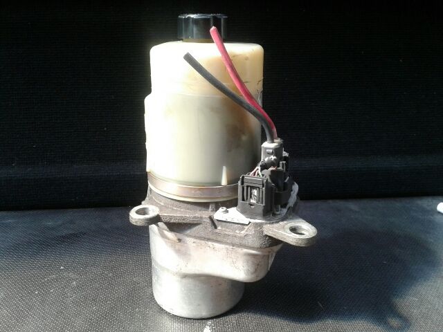 bontott FORD FOCUS II Kormányszervó Motor (Elektromos)